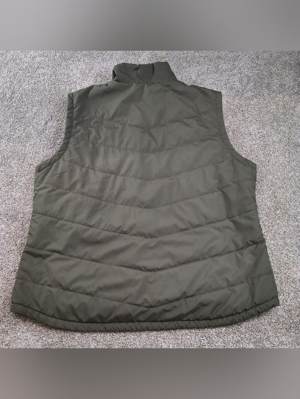 The North Face Lightweight Puffer Vest Women’s XXL Olive Green Insulated Outdoor - Picture 3 of 6